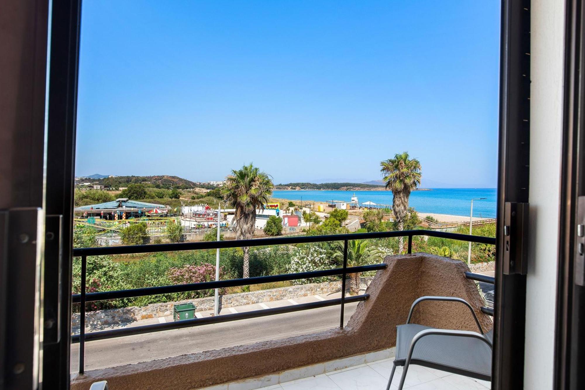 Sun Beach Apartments In Chania 09 11 Exterior foto
